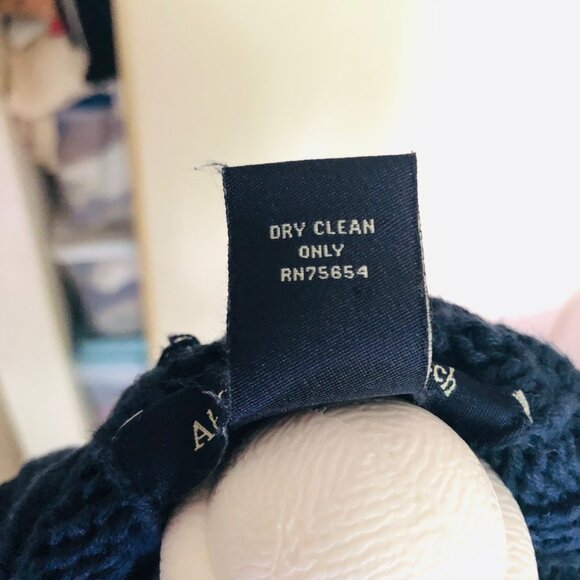 Abercrombie & Fitch Small Navy Blue Turtle Neck Sweater - Picture 6 of 6